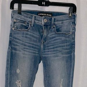 EXPRESS JEANS Distressed Cropped Legging - Sz. 0